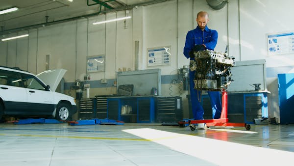 Mechanic in workshop bay
